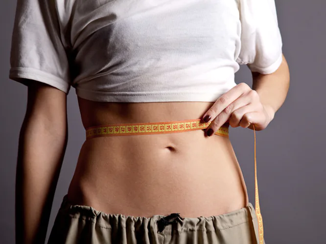 Cómo perder grasa abdominal y por qué se acumula